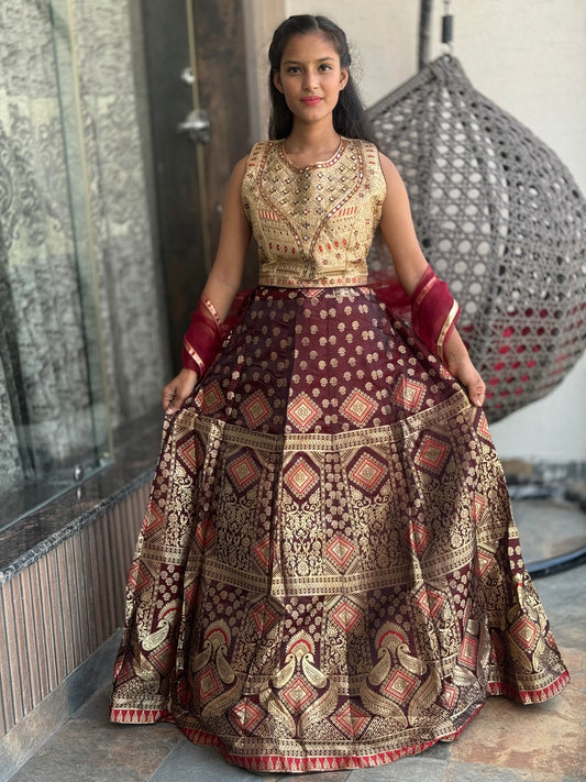 BANARSI BROCADE LEHNGA